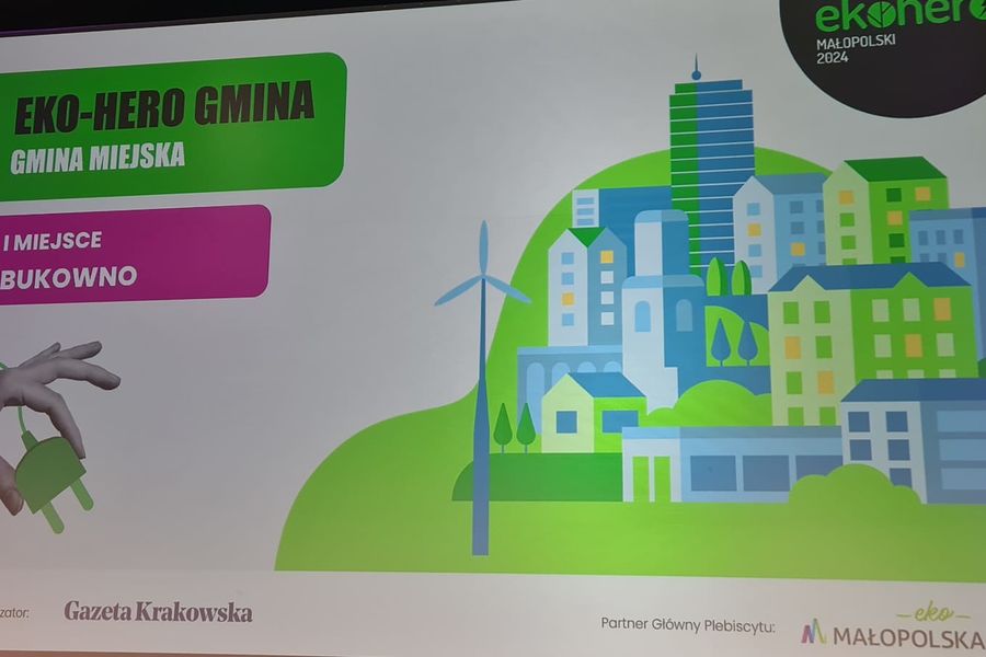 Obraz dla aktualności o tytule: BUKOWNO EKO-BOHATEREM MAŁOPOLSKI 2024