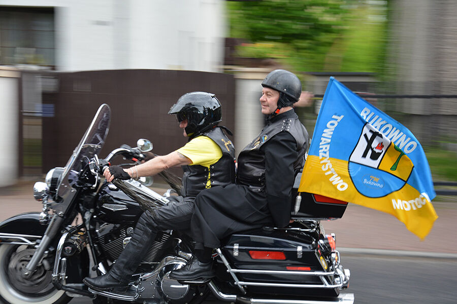 Obraz dla aktualności o tytule: XI PAPIESKI ZLOT MOTOCYKLOWY